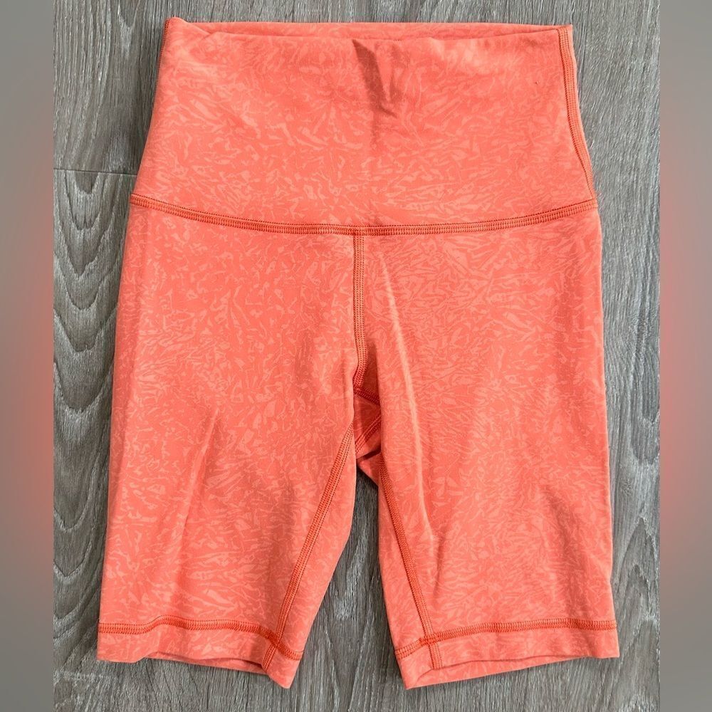 Lululemon Wunder Train high-rise short in Crunch Warm Coral